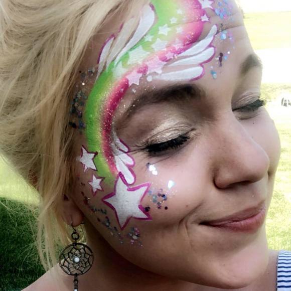 Meet your Posher, Karen - Picture 1 of 1